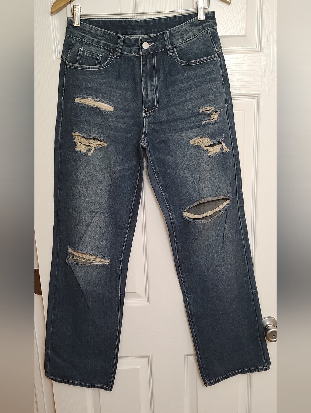 Shein Queen Jeans Size MD, women's, Medium Wash Distressed Straight Leg, denim